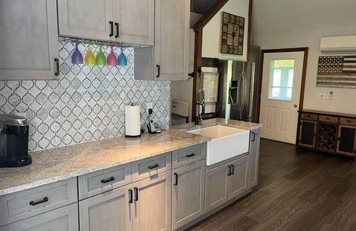 West End House | Shagbark Hill - 1 mile to All Star Village, game room, private pond