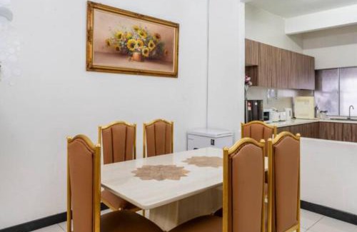 Seksyen 7 House | Shah Alam Golden Homestay 4 Rooms, 3 Bathrooms Seksyen 7 near uitm icity