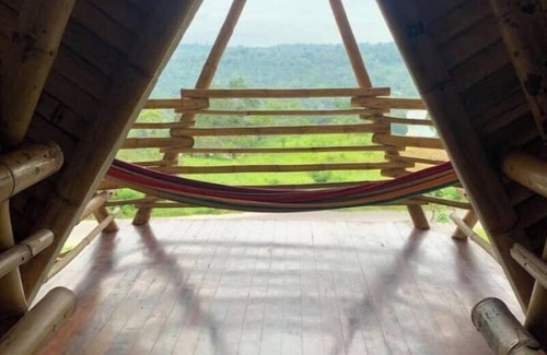 Tena House | Shakai Casa Bambu Un Hospedaje Amigable con el Medio Ambiente, Cerca Atracciones