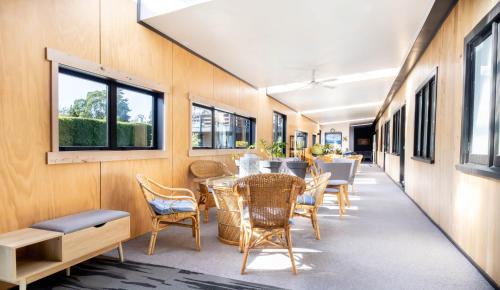 Te Anau Bed & Breakfast | Shakespeare House