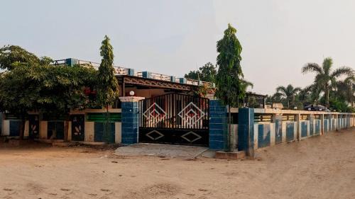 Porbandar House | Shakti Farm House And Holiday Home