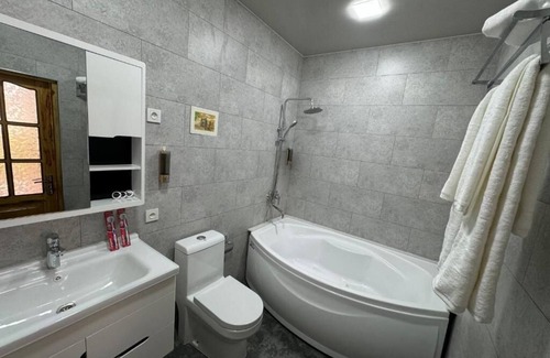 Samarkand House | Shakuri guest house