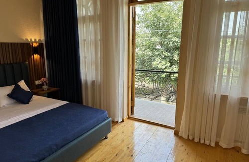Samarkand House | Shakuri guest house