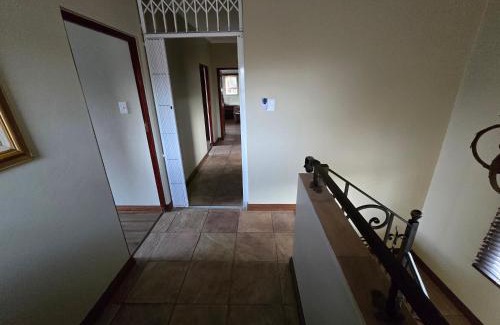 Ramsgate Beach House | SHALE BEACH HOUSE: 3-Bedroom House with Private Beach Access.