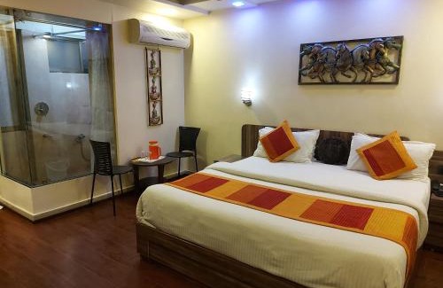 Mount Abu House | Shaleen Elegance Homestay Nakki Lake 400 meters
