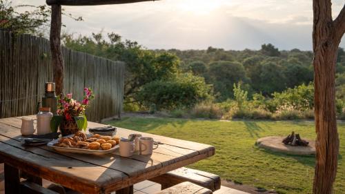 Pont Drift House | Shalimpo Safari Home - Mashatu Game Reserve