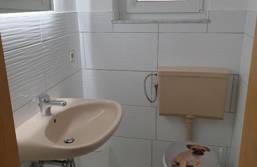 Goddert Apartment | Shalom