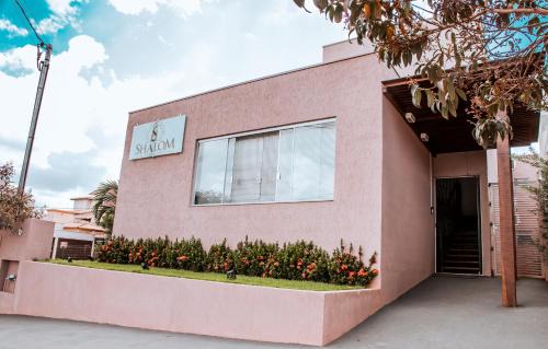 Nossa Senhora de Fatima Hotel | Shalom Pousada Capitólio