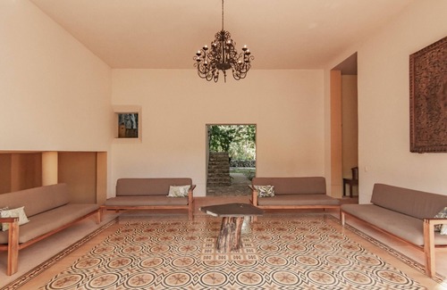 Sudzal Bed & Breakfast | Shambalanté