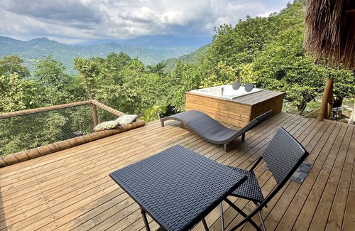 El Colegio Cabin | Shambhala El Retiro Ecohotel. Privacidad y Exclusividad Cerca a Bogotá