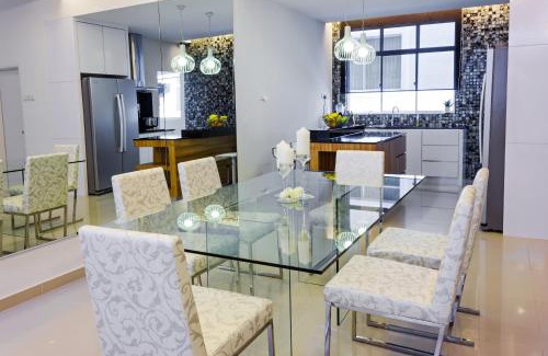 Tanjung Bungah Villa | Shamrock Beach Villas 15 Seaview