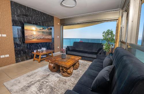 Netanya Apartment | Shamyam -שמיים דירות מושלמות על הים עם ממד,גקוזי פרטי, בריכה ונוף מהמם