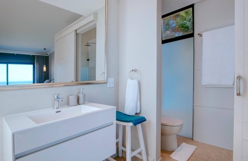 Wilderness Beach House | Shan C