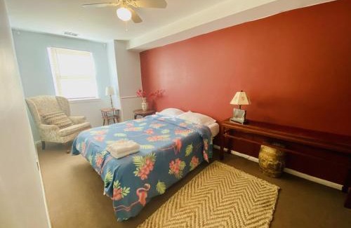 Eastwick Apartment | Shanghai 2900 - Vintage Oriental Style 2BR w Parking near Airport