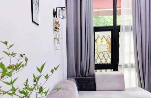 Xujiahui Apartment | Shanghai downtown Garden Apartment near spots