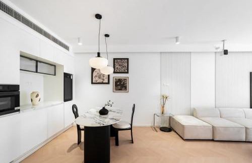 Changning Apartment | Shanghai Downtown Yi Du B&B - Near Hongqiao Station and Jiaotong University