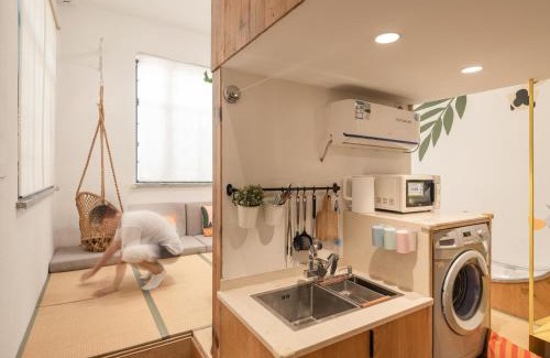 Huangpu Apartment | Shanghai Hills & Gefii Animal Crossing 2 rooms with Family space