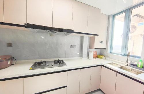 Pudong Apartment | Shanghai Hills & LinkInn TimeLight 3-Bedroom Near SNIEC