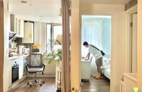 Downtown Shanghai House | Shanghai Hills & Moment Family house close to The Bund