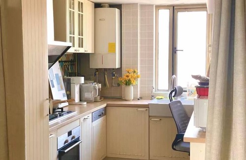 Downtown Shanghai House | Shanghai Hills & Moment Family house close to The Bund