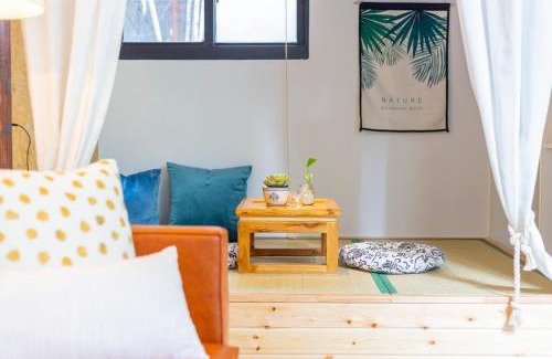 Huaihai Road Commercial Area Apartment | Shanghai Hills&XING 593 Homestay Mid Huaihai Rd Near Metro Line 1 North Zhongshan Rd