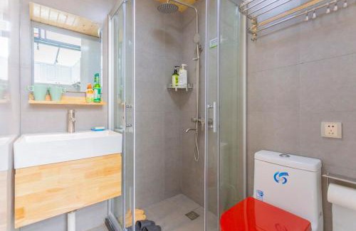 Huaihai Road Commercial Area Apartment | Shanghai Hills&XING 593 Homestay Mid Huaihai Rd Near Metro Line 1 North Zhongshan Rd