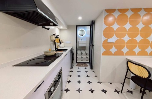 Huaihai Road Commercial Area Bed & Breakfast | Shanghai Hills& ZINN City Loft