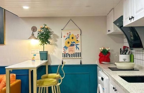 Huaihai Road Commercial Area Bed & Breakfast | Shanghai Hills& ZINN city bnb