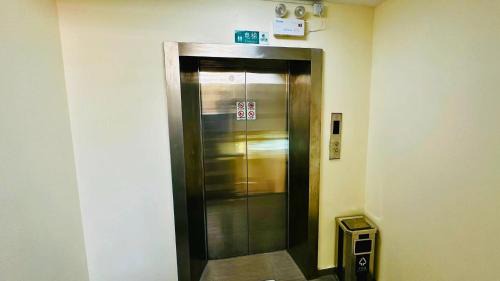 Jing'an Hotel | Shanghai Zhongan Hotel Xizang North Road Subway Station Branch