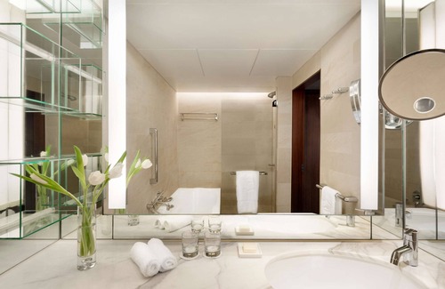 Haidian Hotel | Shangri-La Beijing