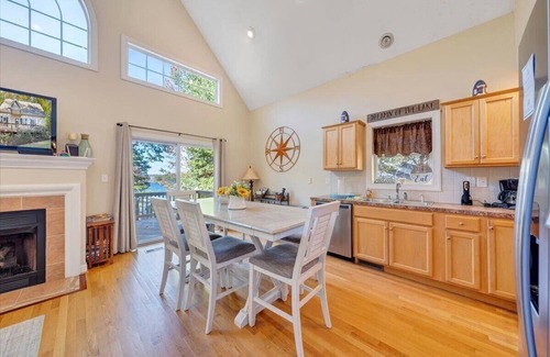 Smith Mountain Lake House | Shangri-La -dogs friendly, firepit, wifi, 2 kayaks, 2 kitchens, and a Pool Table