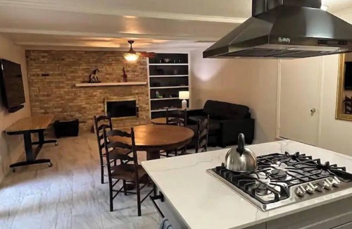 North Dallas House | Shangri-La in the City