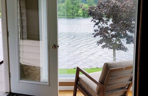 Livingston Manor House | Shangri-la on Private and Peaceful Lake - Livingston Manor NY