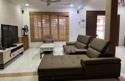 Tawau House | Shangrila House @ 香格里拉民宿