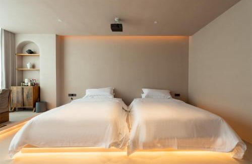 Chenghai Hotel | Shanheli wabi Sabi Natural Wind Hotel Chenghai Branch