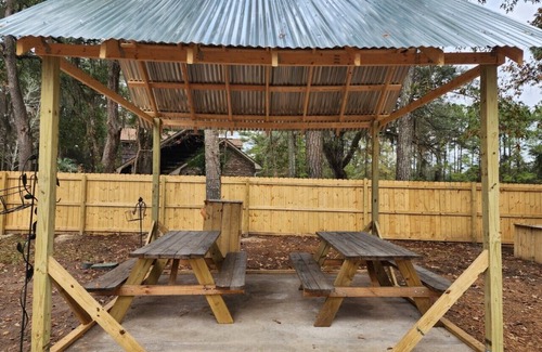 Hinesville House | Shanks Quarters home away from home.