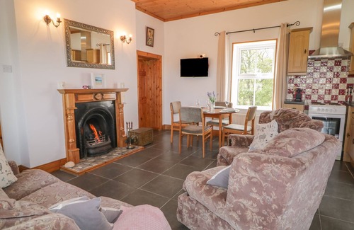 Portsalon House | SHANNAGH, character holiday cottage in Portsalon, County Donegal