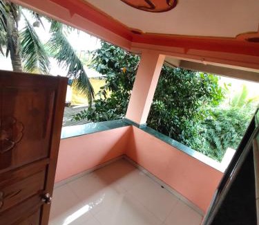 Mhsala House | SHANTI GUEST HOUSE