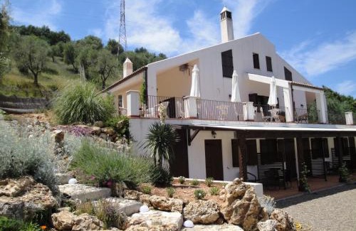 Chiesiola Bed & Breakfast | Shanti Home