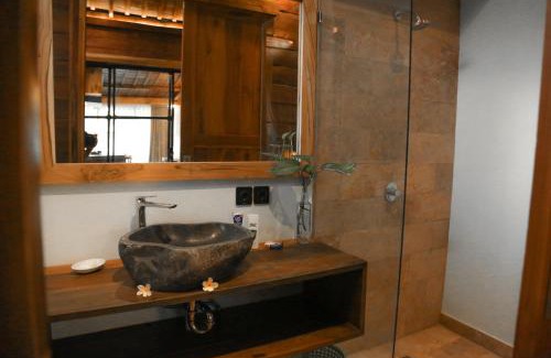 Pemuteran House | Shanti Life Wooden House