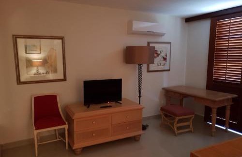 Poste de Flacq House | Shanti Nivas