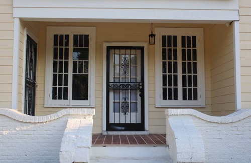 Greenville House | Shaquette’s Chateau:Your luxurious getaway!