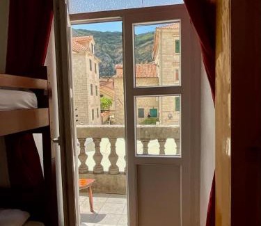 Kotor Old Town House | Shared bathroom and kitchen