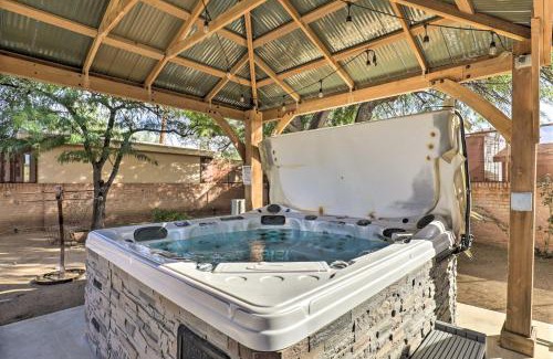 Tucson House | Shared Hot Tub and Fire Pit Tucson Casita By Hiking