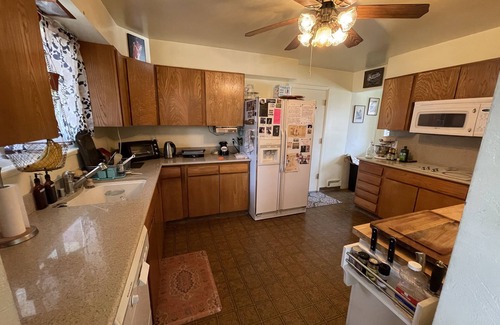 Old Southwest House | Shared Space, Quiet neighborhood, large yard, 20 minute walk to the river.
