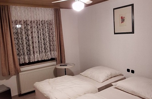 Gehren Hotel | Sharmas