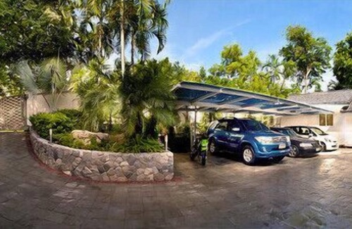 Pratumnak Hill Villa | Sharrow Bay 8 Bedroom Luxury Villa