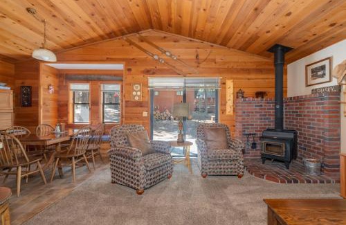 Arnold House | Shasky Retreat