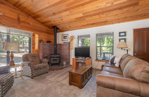 Arnold House | Shasky Retreat