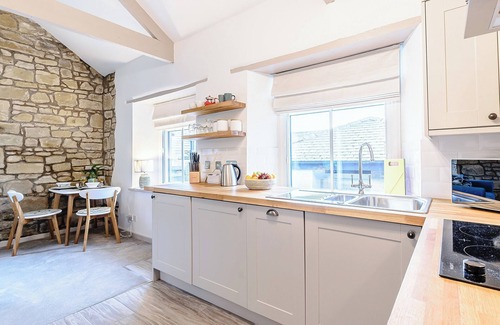 Alnwick Cottage | Shawdon Hill Coach House